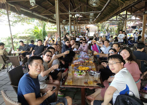 山东平和律师事务所组织律师赴越南芽庄旅游